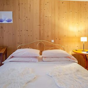Chambre Standarde Quadruple